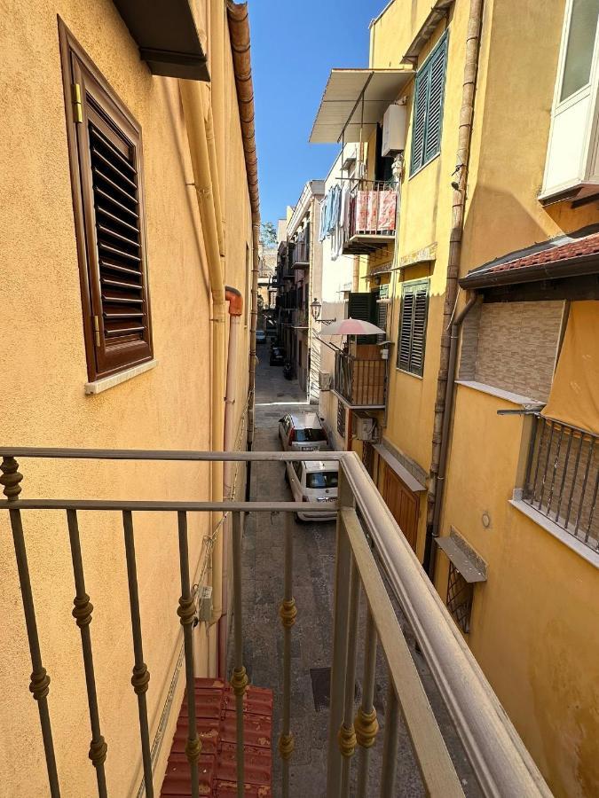 Bacio Del Sole Apartment Palermo Eksteriør bilde