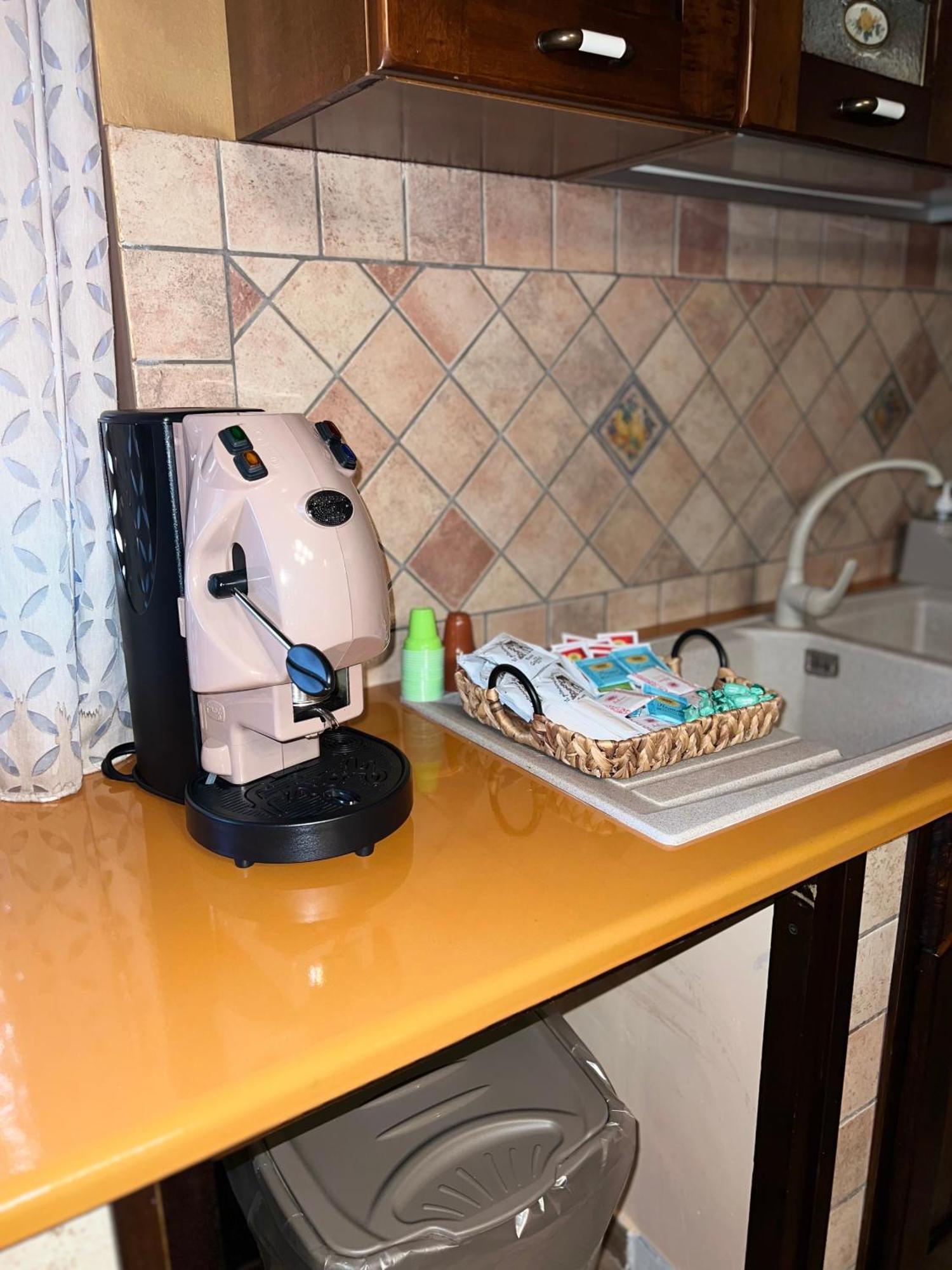 Bacio Del Sole Apartment Palermo Eksteriør bilde